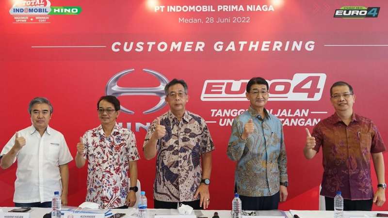 Hino Luncurkan Armada Euro4, Siap Penuhi Kebutuhan Customer di Sumatera Utara